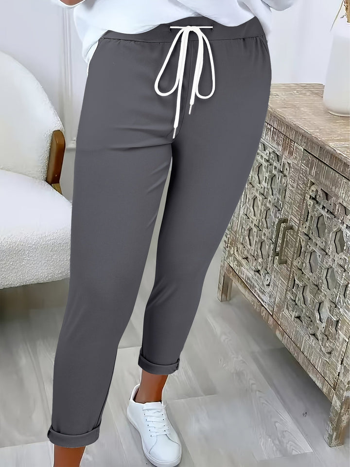 Maïwenn | Pantalon slim classique à cordon