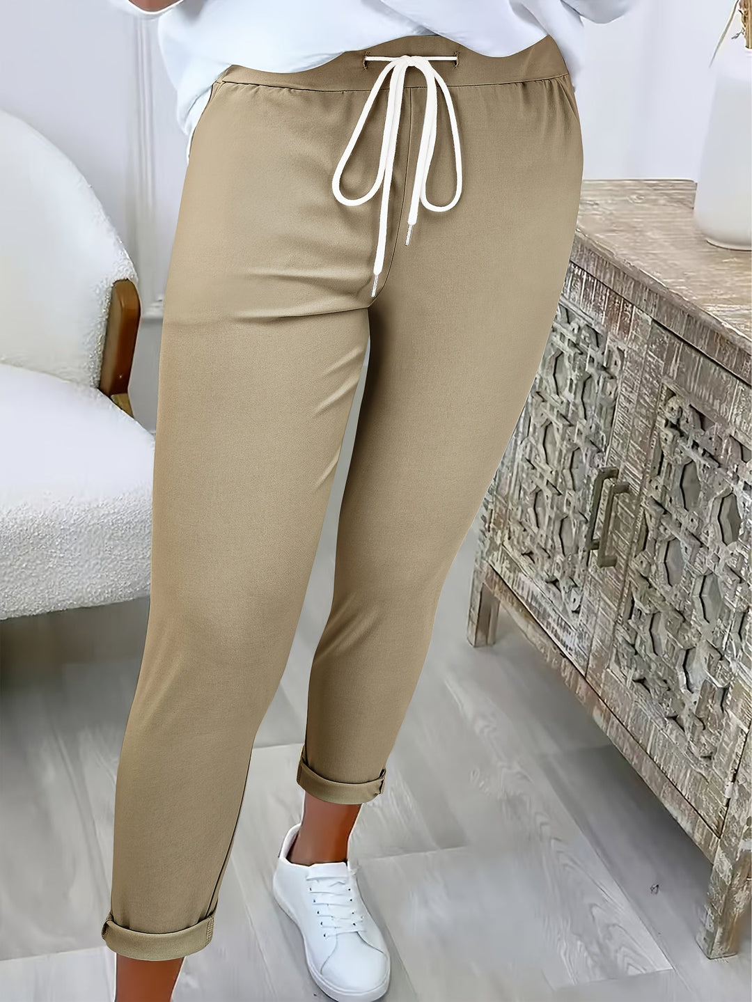 Maïwenn | Pantalon slim classique à cordon