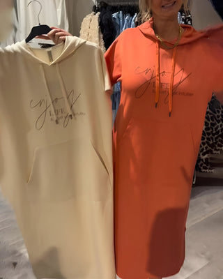 Valentine | Robe sweat à capuche confortable