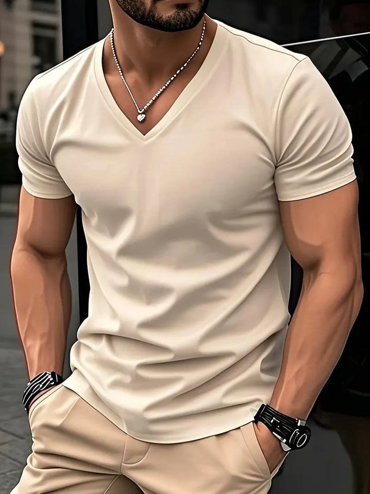 Arthur | T-shirt à col en v