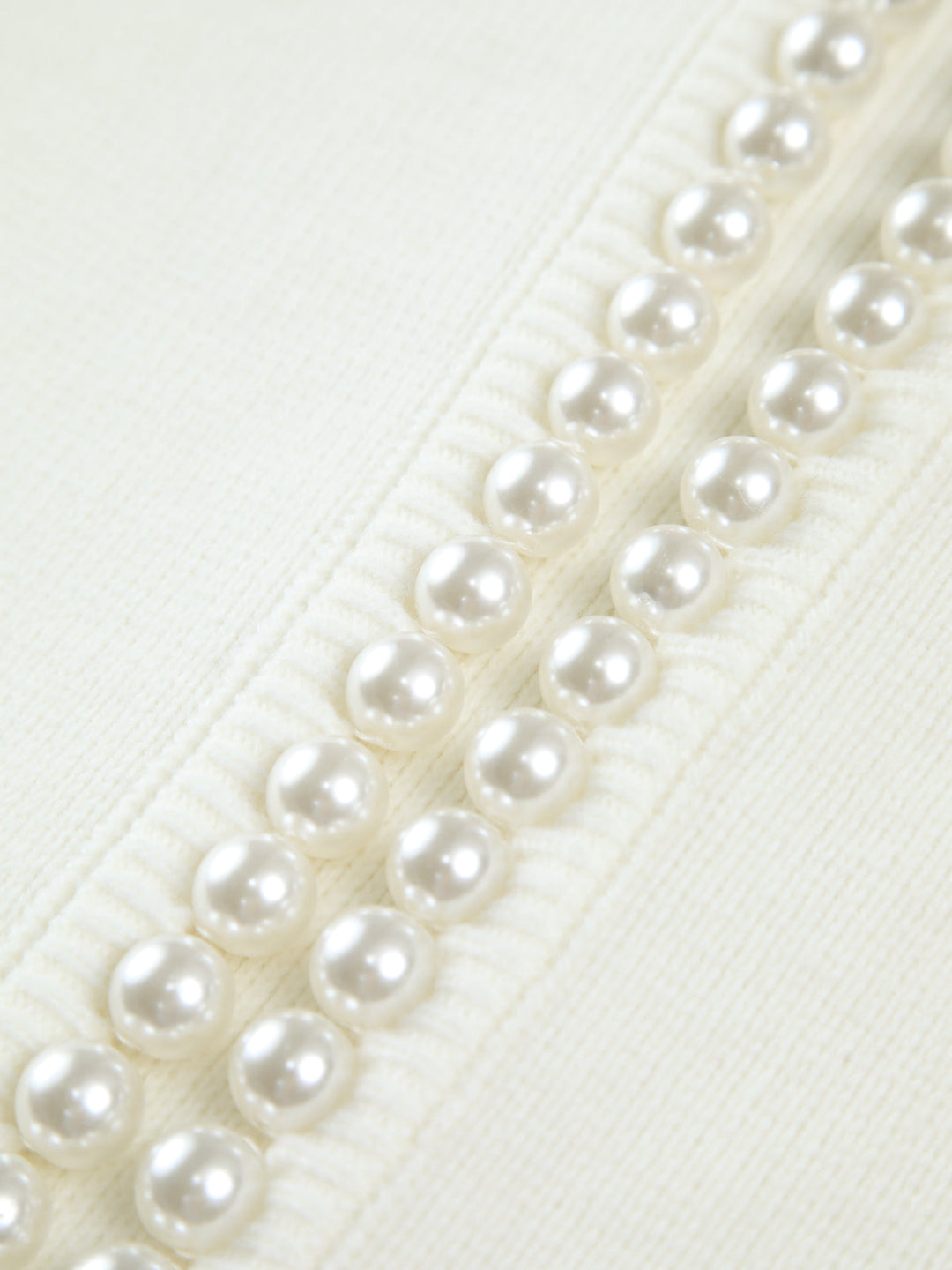 Sophie | Cardigan élégant orné de perles