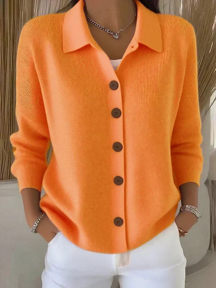 Evelyne | Veste en maille à col roulé boutonnée