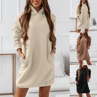 Marlène | Robe chaude à capuche et poches