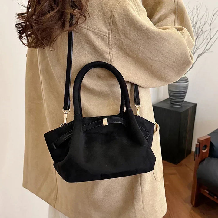 Amélie Marais | Sac à main en daim
