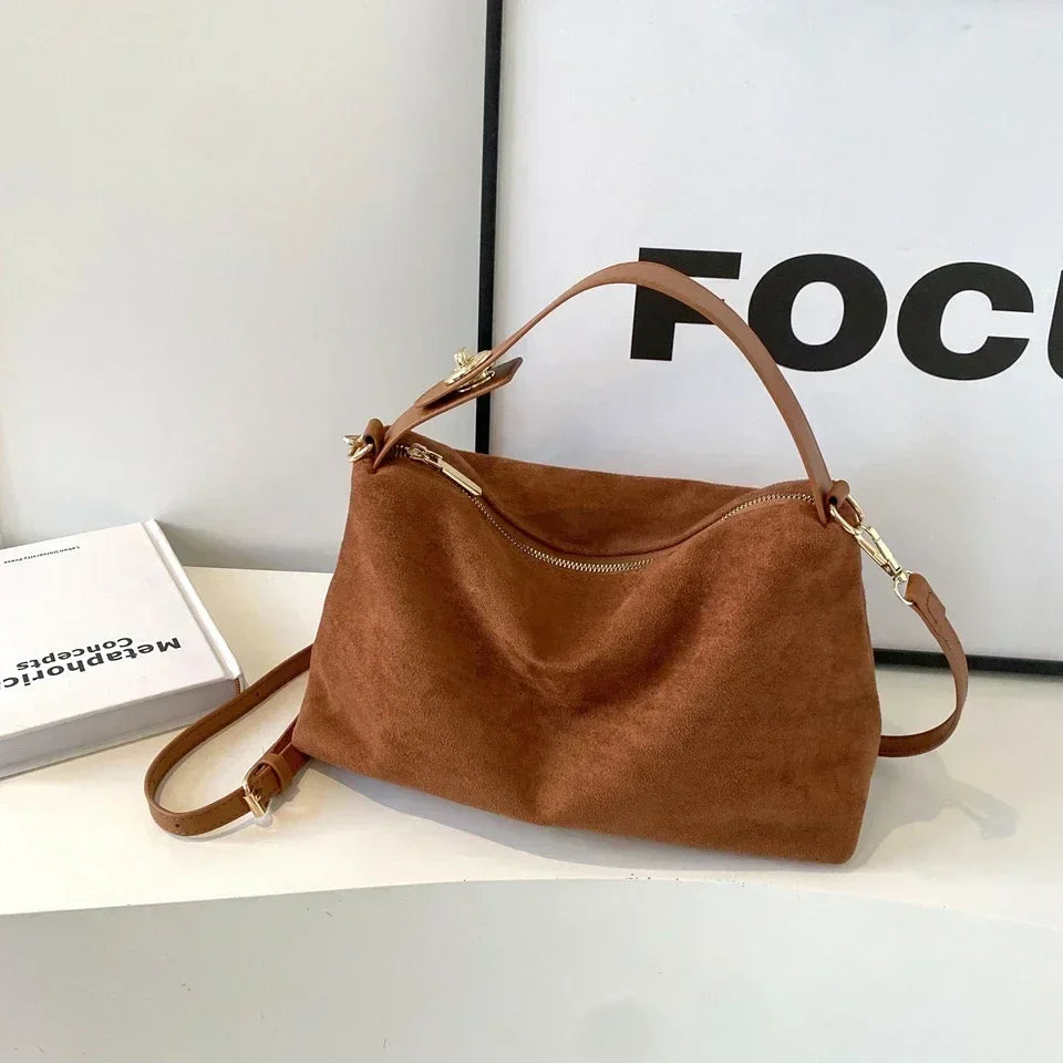 Aurélie Opéra | Sac à main en daim
