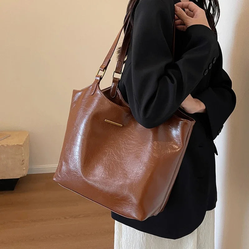Claire Montmartre | Sac à main en cuir véritable
