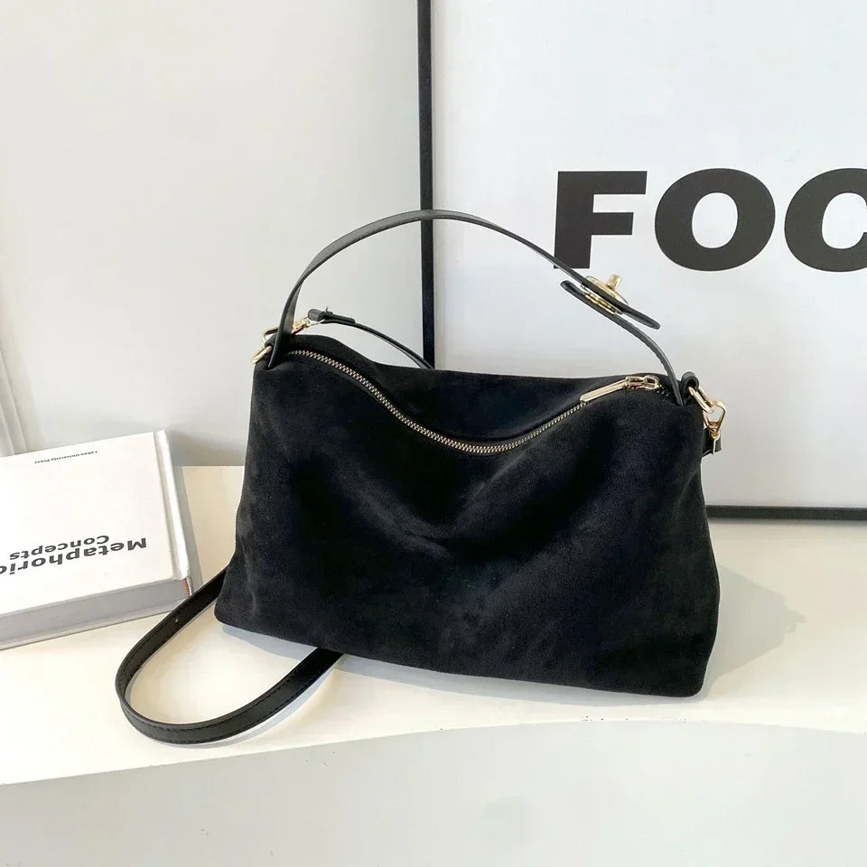 Aurélie Opéra | Sac à main en daim