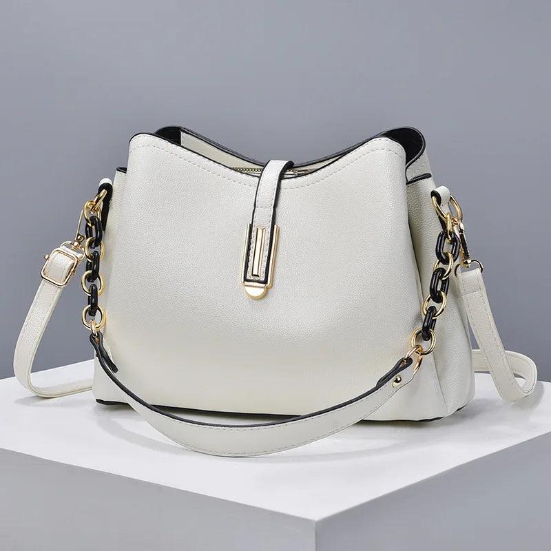 Charlotte Paris | Sac à main en cuir véritable