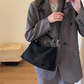 Aurélie Opéra | Sac à main en daim