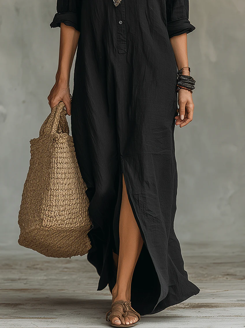 Daphné | Robe longue noire boutonnée
