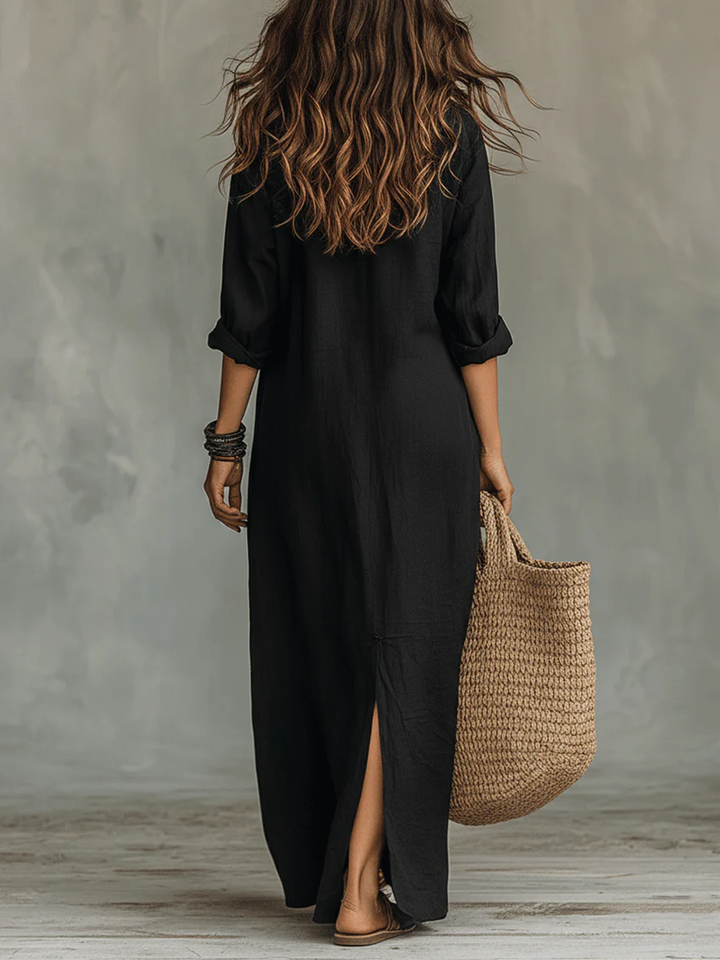 Daphné | Robe longue noire boutonnée