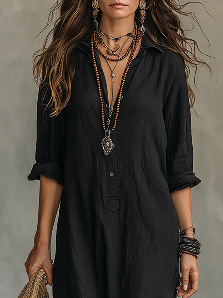 Daphné | Robe longue noire boutonnée