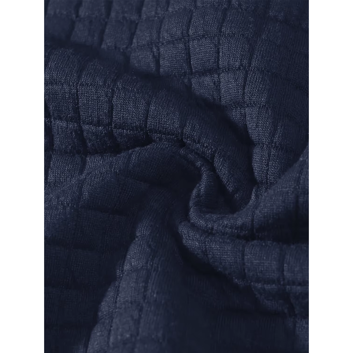 Antoine | Pull élégant à col rond – Bleu marine – détail de la texture