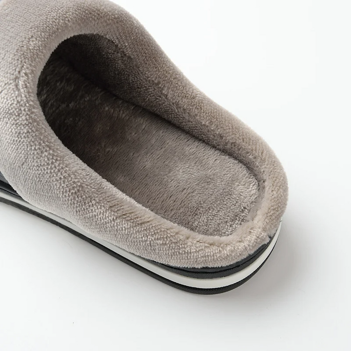 Chaussons d’intérieur chauds et rembourrés