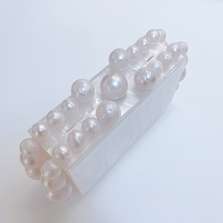 Hélène Opéra | Pochette en acrylique