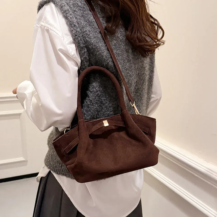 Amélie Marais | Sac à main en daim