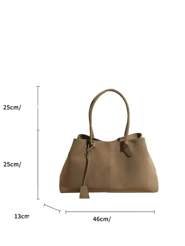 Clémence Montmartre | Sac à main en daim
