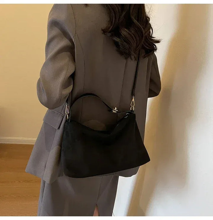 Aurélie Opéra | Sac à main en daim