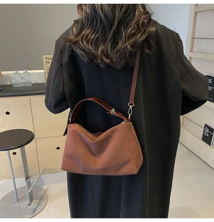 Aurélie Opéra | Sac à main en daim